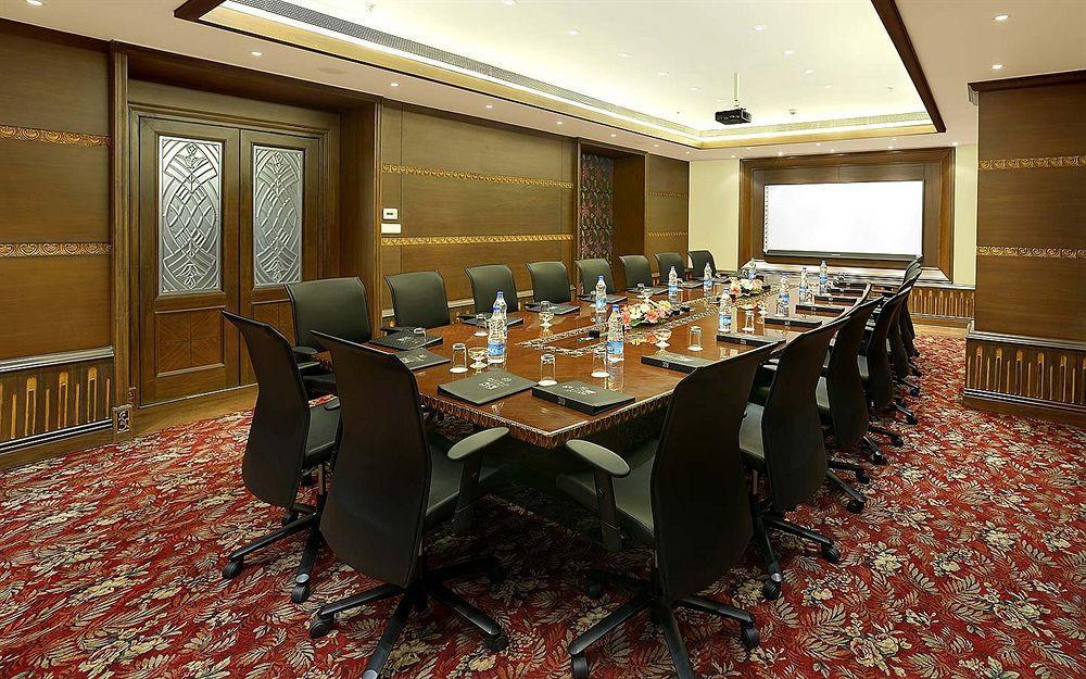 Mayfair Convention Bhubaneswar Esterno foto