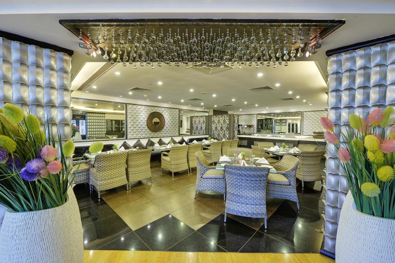 Mayfair Convention Bhubaneswar Esterno foto