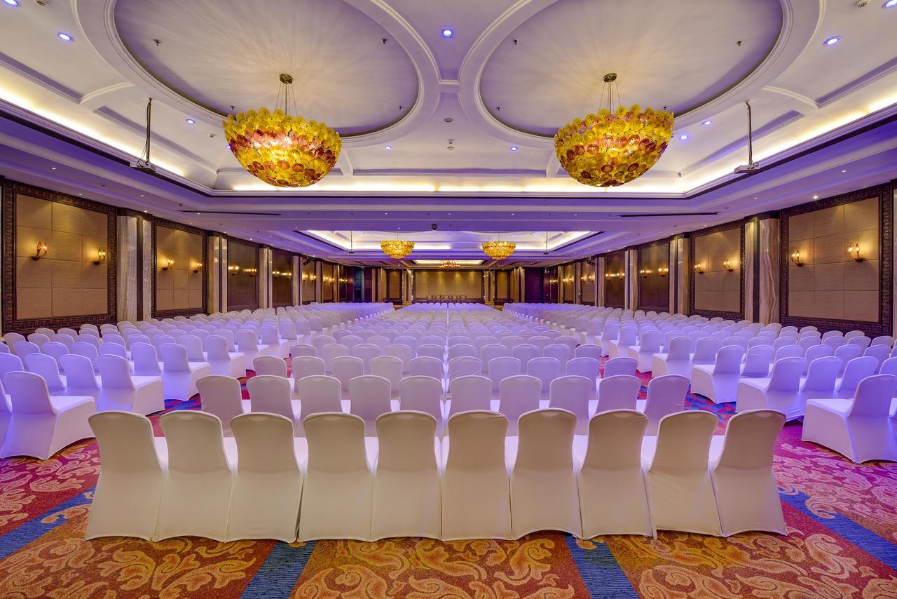 Mayfair Convention Bhubaneswar Esterno foto