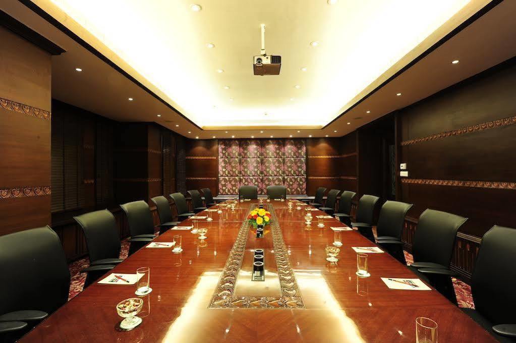 Mayfair Convention Bhubaneswar Esterno foto
